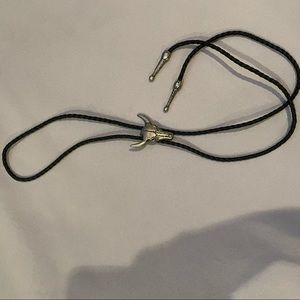 Animal skull bolo tie